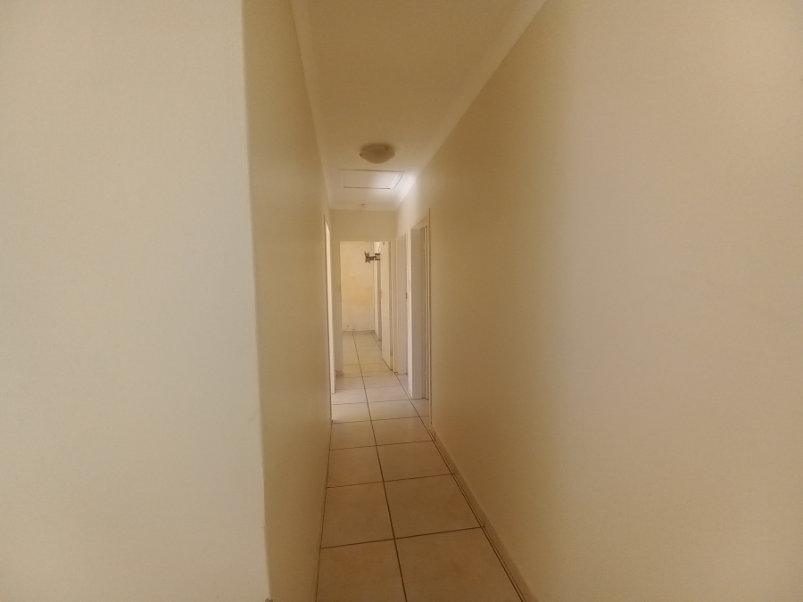 To Let 3 Bedroom Property for Rent in Meiringspark North West